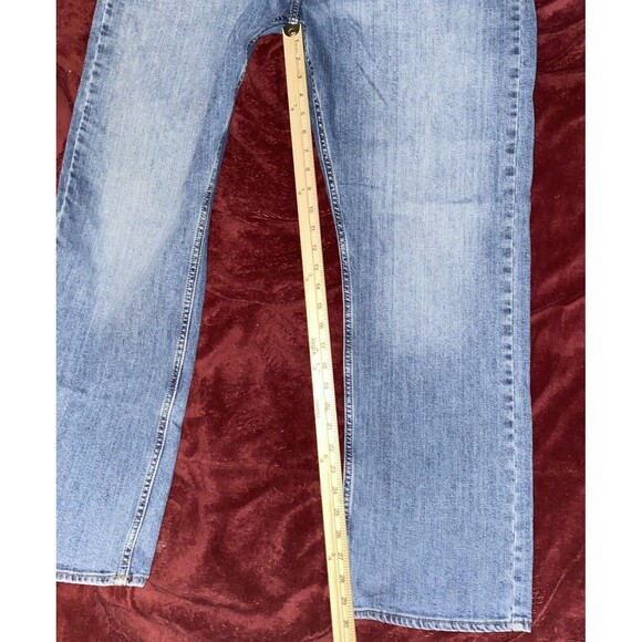 Wrangler Authentics Men’s 38x32 Jeans Medium Wash - Picture 7 of 9